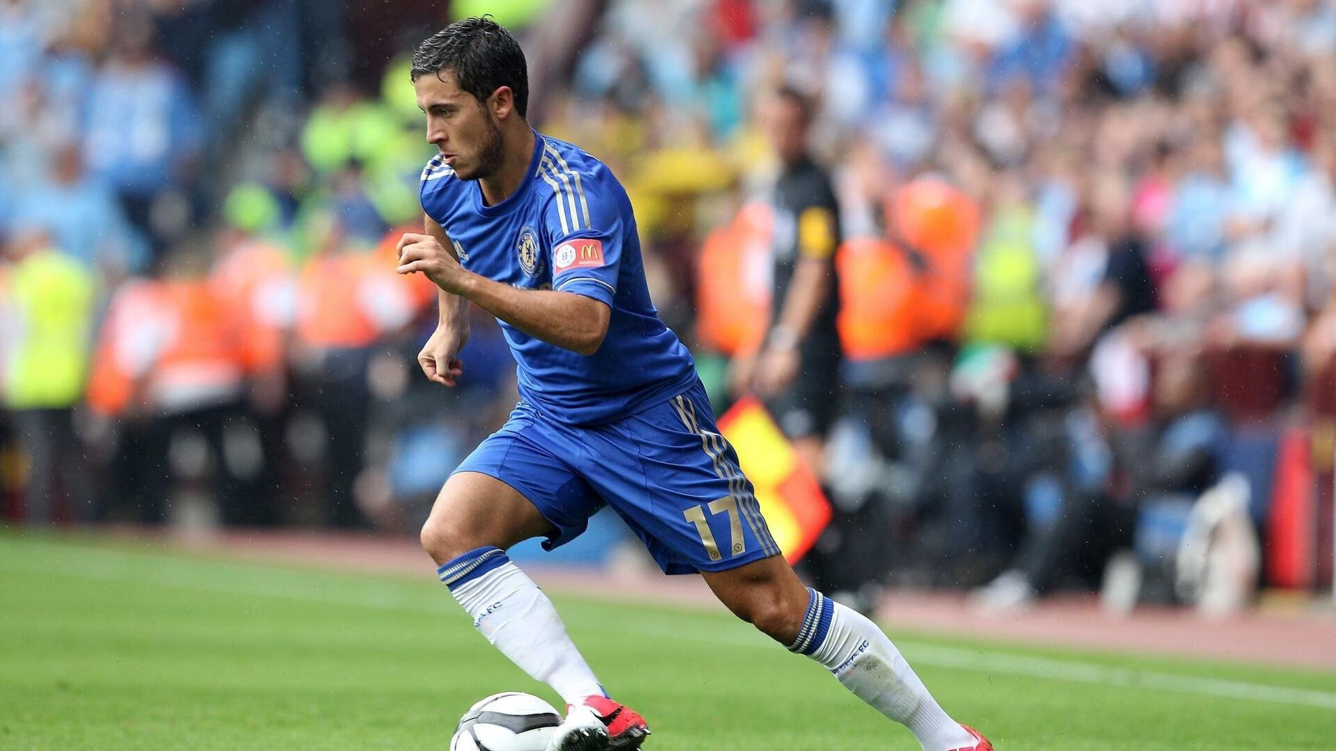 西甲闪耀全场：攻防精彩瞬间引爆现场！，西甲攻略